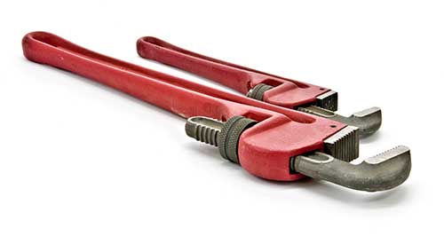 Red pipe wrench